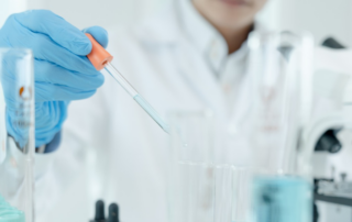 Praktiseerivaid arste ja meditsiinipersonali oodatakse omandama teadmisi geneetikast personaalmeditsiinis. Foto: Pixabay