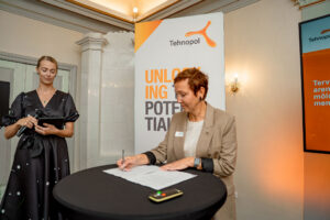 MoU allkirjastamine 12.09.2025, Agnes Roos (Pildistas: Enriko Pedaksalu)