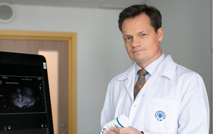Tartu Ülikooli Kliinikumi meestekliiniku juht ja vanemarst-õppejõud dr Kristjan Pomm (foto: Tartu Ülikooli Kliinikum)