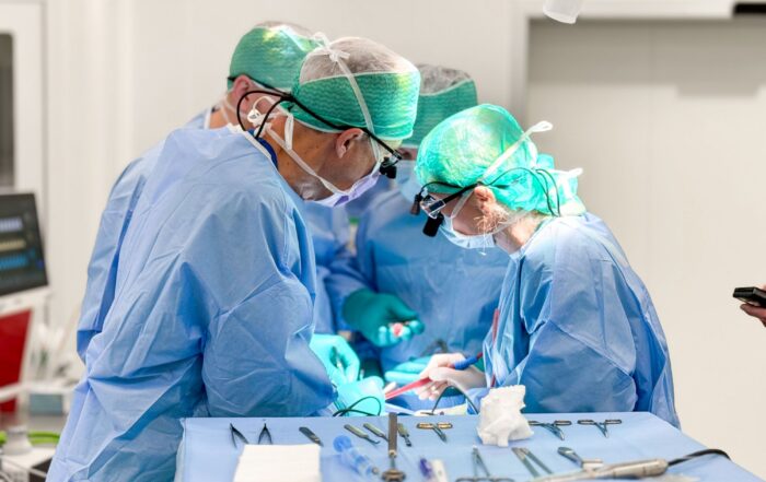 Oksana Ivask ja prof Andreas Thor [Kliinikum]